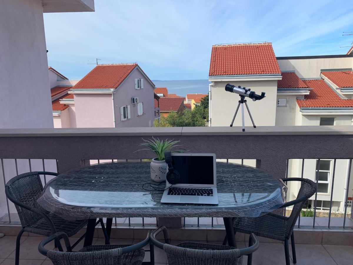 Apartments Mat Novalja Eksteriør bilde